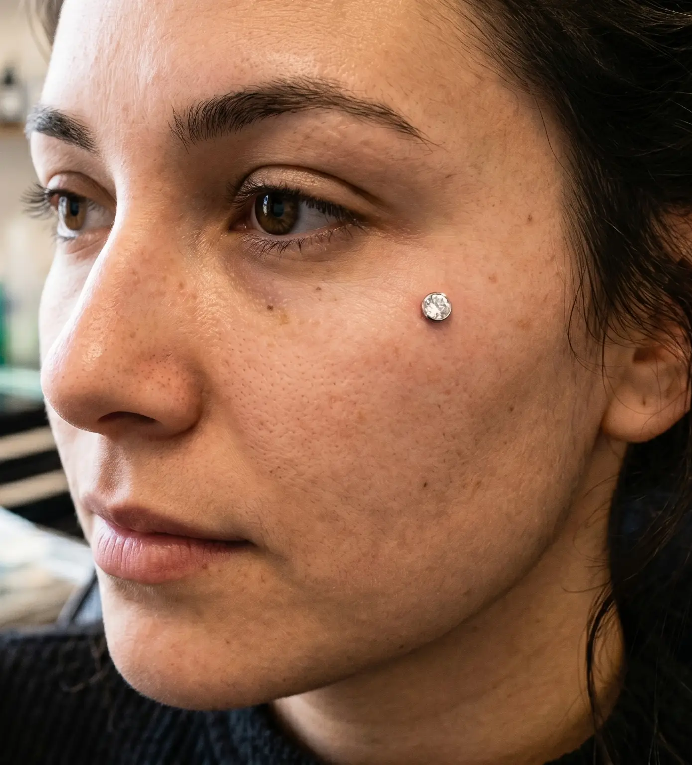 Dermal piercing utförd på Dark Tattoos Sweden Borås